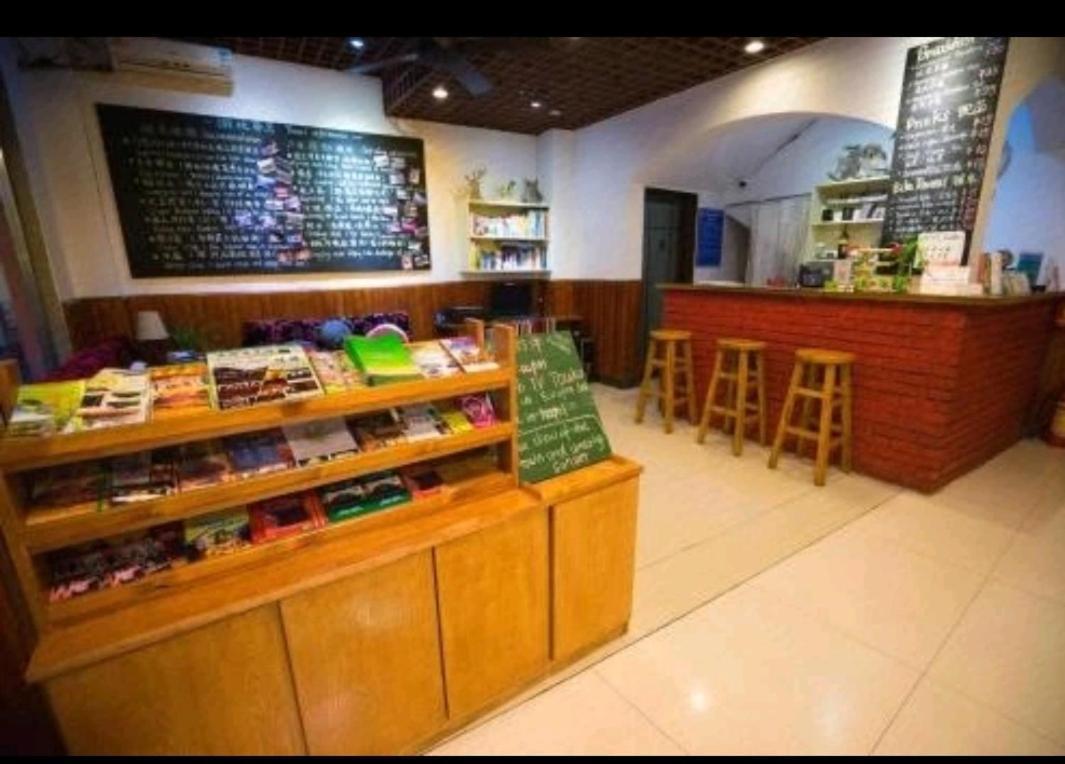 Showbiz Hostel Yangshuo Dış mekan fotoğraf